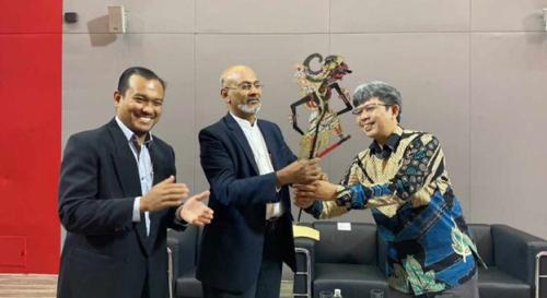 International Partnership with USAS